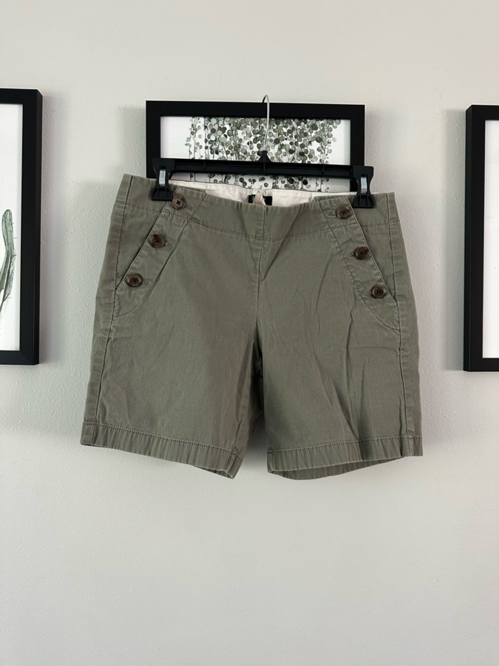 J. Crew Olive Green Button-Front Casual Bermuda Shorts size 4